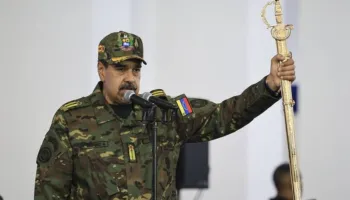 DERI NE VDEKJE/ Maduro shpall gjendjen e jashtëzakonshme pas sulmit në Venezuelë