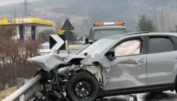 Detaje nga aksidenti në Lezhë, humb jetën polici dhe bashkëshortja mësuese, plagosen nëna e fëmija