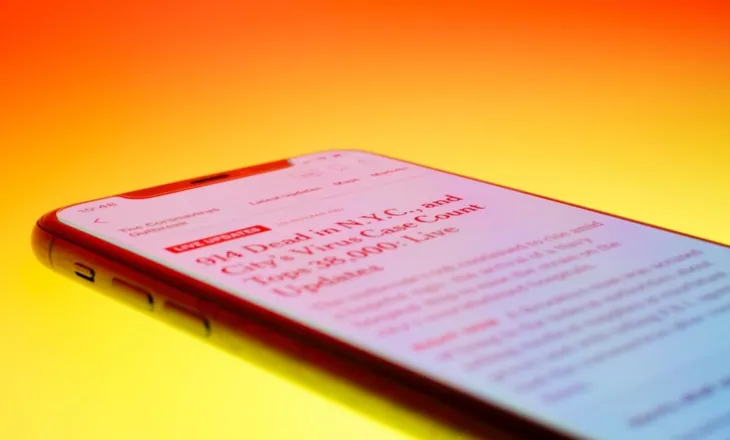 Dhjetra faqe mashtruese në Maqedoninë e Veriut targetojnë lexuesit shqiptarë