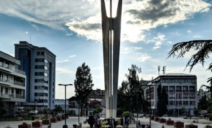 Dialogun e “zgjon” vetëm Amerika/ Analistët në Serbi: Kurti mbahet “nën kontroll” vetëm me sanksione