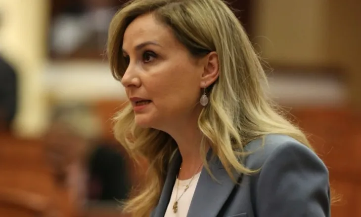 Digjitalizimi, Tabaku: 500 milionë euro për AKSHI-n, shërbimet nuk funksionojnë