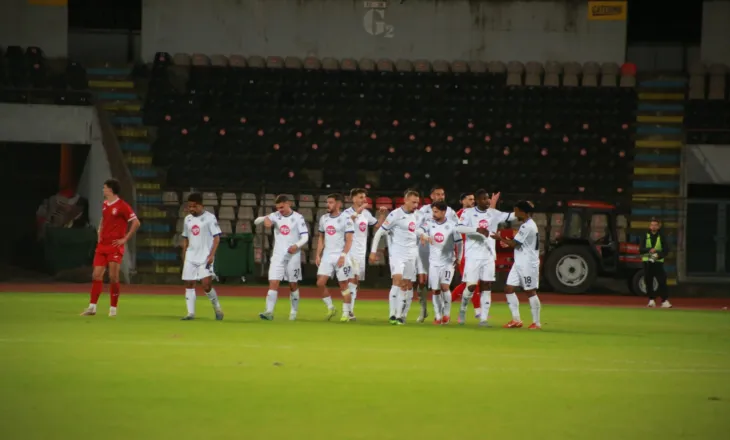 Dinamo nuk gjen qetësi, arbitrat kthehen në problem