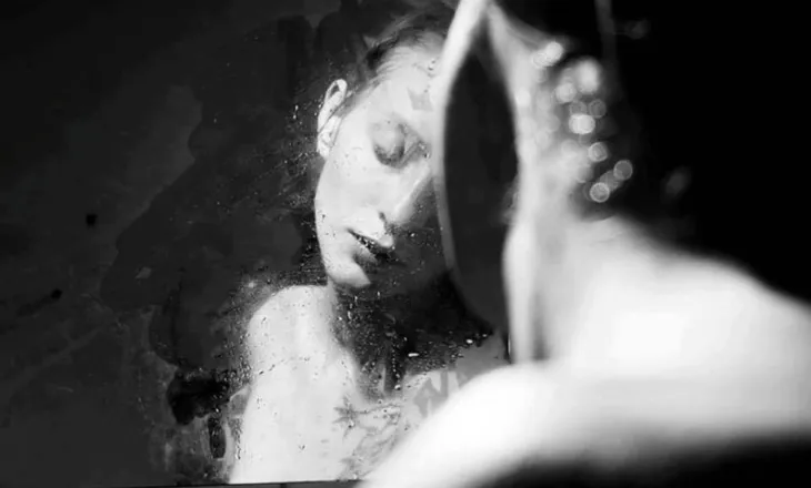 Disa njerëz sjellin lumturi kudo që të shkojnë, të tjerët vetëm kur largohen…