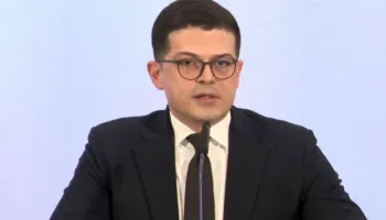 “Do rrisim numrin e ushtarëve”, Vëngu: Buxheti 2026 është i sovranitetit, do rriten pagat