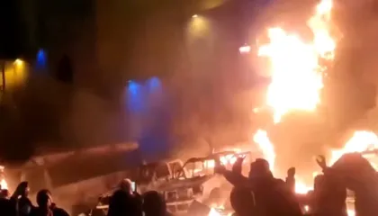 “Do të dënojmë rebelët”/ Përshkallëzimi i protestave në Iran, autoritetet: Do të organizojmë një tubimi të madh pro-qeveritar në Teheran