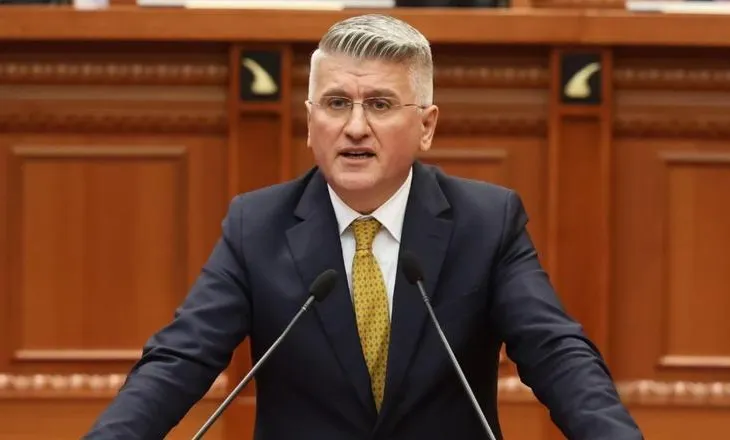 “Do të keni përballë opozitën”/ Gjekmarkaj ‘i prerë’ në Konferencë e Kryetarëve: Mos guxoni të merrni peng drejtësinë..