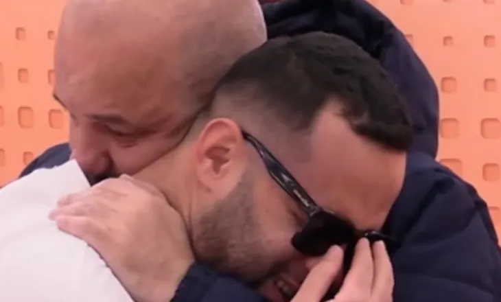 ‘Do vij pas teje, ça të bëj këtu’! Stenaldo shpërthen në lot për Ilirin, banori: Qëndro për mua dhe Stine!