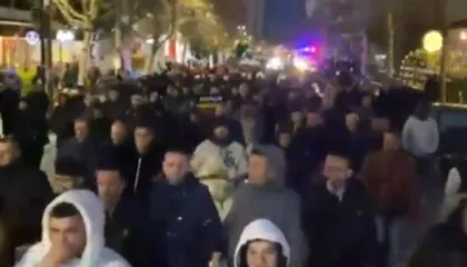 “Durrësi skenë krimi”/ Përmbytjet, banorët e qytetit ngrihen në protestë