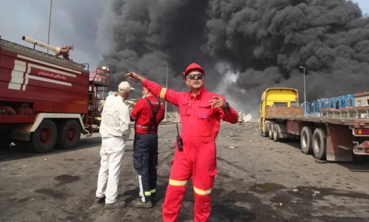 Dy shpërthime të fuqishme trondisin Iranin, ka të vdekur dhe të plagosur (VIDEO)
