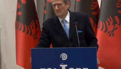 “Dy vite taksa, zero rezultate”, Berisha nxjerr të palarat e ‘Durana’-Ballukut: Miliarda në dokumente, asnjë përparim