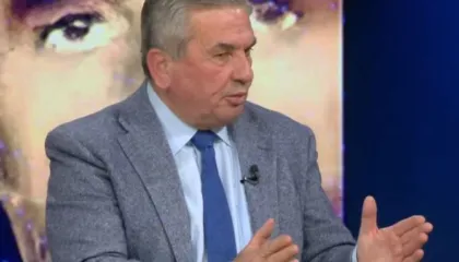 ‘E bëri gjak Shqipërinë’/ Beqiri: “21 Janari” nuk mbyllet pa marrë burgim përjetë Berisha