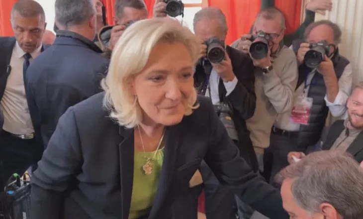 E dënuar për përvetësim fondesh, jeta politike e Marine Le Pen varet nga vendimi i gjykatës