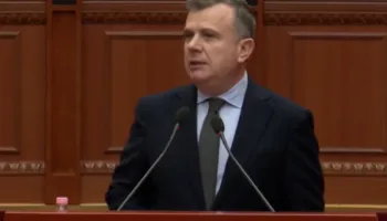 “E harruat 8 janarin kur luftuat me njëri-tjetrin”/ Balla-opozitës: Do mbani përgjegjësi bashkë me matufin në krye