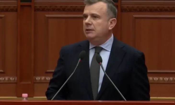 “E harruat 8 janarin kur luftuat me njëri-tjetrin”/ Balla-opozitës: Do mbani përgjegjësi bashkë me matufin në krye