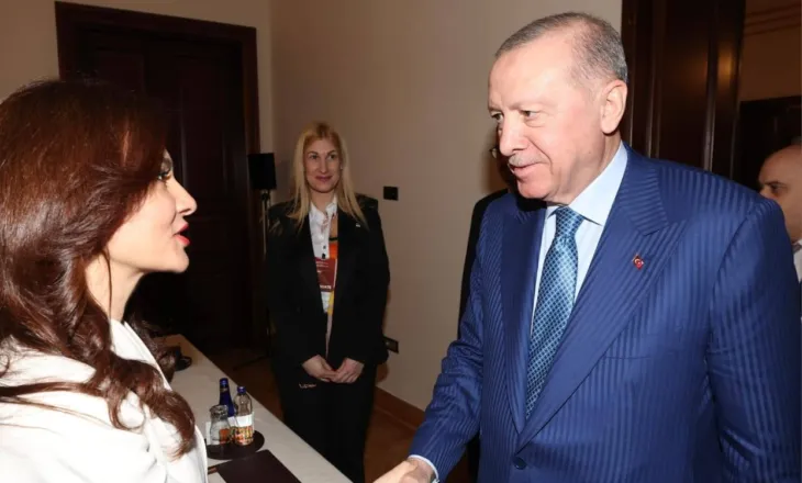 E marrosur pas Skënderbeut, vlerëson Erdoganin