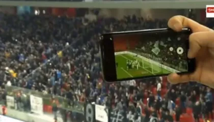 Editorial/ “Hiqe, hiqe topin, hiqe para”! Kohët e bukura dhe të errëta të futbollit tonë, Shqipëria shkon një hap para