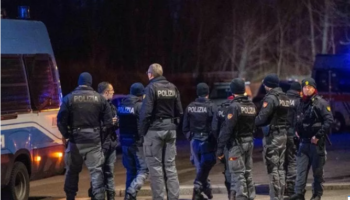 Efektivi vrau 20-vjeçarin se mbante pistoletë në dorë, arma e të riut rezulton plastike