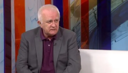 Eksperti serb: SHBA do paraqesë dokument për njohjen e Kosovës nga Serbia në mars ose prill