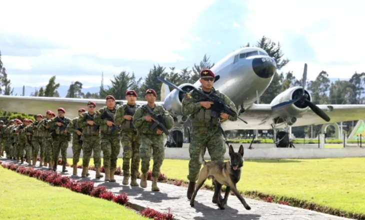 Ekuadori vendos 10,000 trupa ushtarake kundër karteleve të drogës