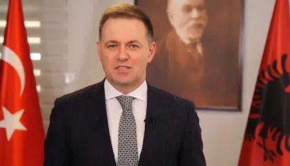 Emërohet drejtori i ri i Doganave, Gent Gazheli bëhet zv.ministër i Mjedisit