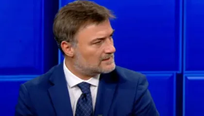 Enkelejd Alibeaj: Protestat me Berishën nuk sjellin asgjë ndryshim