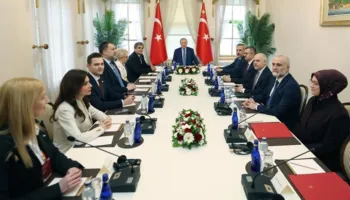 Erdogan mbledh Ballkanin në Stamboll – Mesazh i fortë për paqen dhe sigurinë