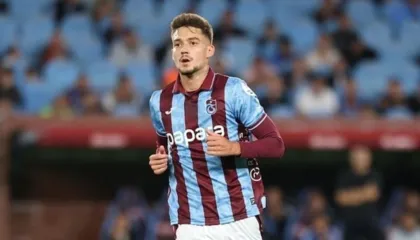 Ernest Muçi tregon sekretet e suksesit të tij me Trabzonspor, Mehmeti letër tifozëve të Bristol Sitit