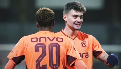 Ernest Muçit ‘i pastrojnë’ këpucët, sulmuesi i Kombëtares shënon dy supergola në Turqi
