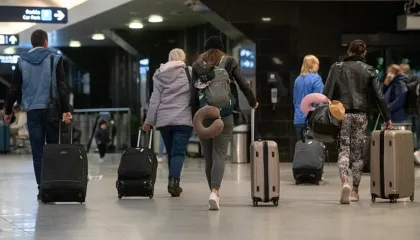 Estonia ndalon hyrjen e rusëve që luftuan në Ukrainë