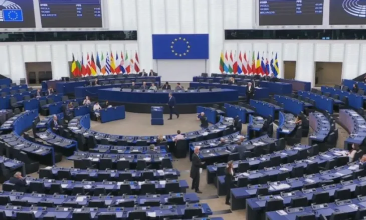 Eurodeputetët do të qëndrojnë në Turqi për tre ditë, duke vlerësuar gjendjen e të drejtave të njeriut dhe sundimin e ligjit.