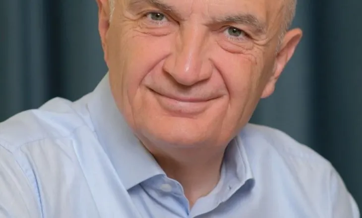 𝐑𝐚𝐬𝐭𝐢 𝐌𝐞𝐭𝐚 (𝐣𝐨 𝐯𝐞𝐭𝐞̈𝐦) 𝐬𝐢 𝐩𝐞̈𝐫𝐦𝐛𝐲𝐬𝐣𝐞 𝐞 𝐩𝐢𝐫𝐚𝐦𝐢𝐝𝐞̈𝐬 𝐭𝐞̈ 𝐬𝐡𝐭𝐞𝐭𝐢𝐭 𝐭𝐞̈ 𝐬𝐞̈ 𝐝𝐫𝐞𝐣𝐭𝐞̈𝐬 𝐧𝐠𝐚 𝐬𝐡𝐭𝐞𝐭𝐢 𝐢 “𝐃𝐢𝐞𝐥𝐥𝐞̈𝐬”