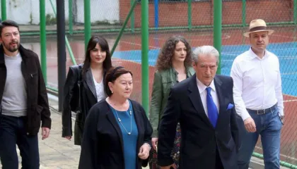 “Fëmijët përfituan nga privatizimi i banesave”, SPAK i shton akuzat, Berisha: Si mbi 1 milion shqiptarë…