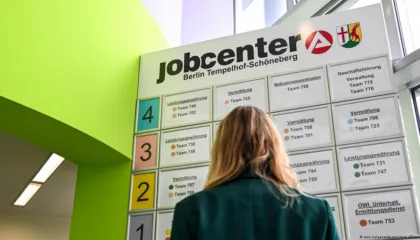 Firmat evropiane frenojnë punësimet për shkak të AI (inteligjencës artificiale)