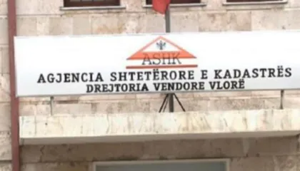 Firmoset vendimi/ “Shkrihet” Kadastra e Vlorës, zhvendoset e gjitha në Tiranë