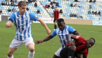 Fitore jetike, Tirana feston ndaj Flamurtarit