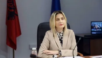 Fjalori i Madh i Gjuhës Shqipe/ Ina Zhupa: Mungesë profesionalizmi- Akademia e Shkencave do të thirret në dëgjesë!