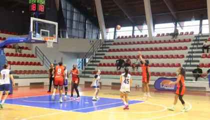 Flamurtari “leksion” Partizanit edhe në kampionat e nis shkëputjen, Studenti mund Vllazninë