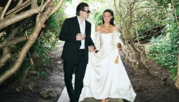 Flet organizatori i dasmës: Jam i befasuar nga qëndrimi i Brooklyn Beckham ndaj prindërve të tij