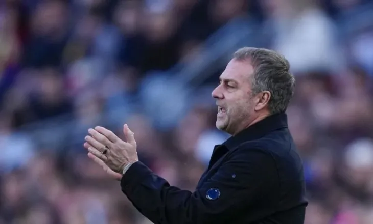 Flick lartëson Yamal dhe “blindon” Casadó: Askush nuk largohet këtë merkato, na duhen të gjithë