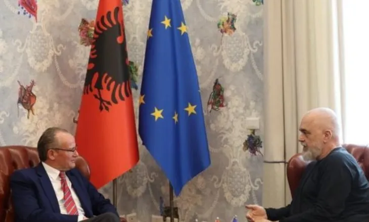 Fokus te anëtarësimi në BE, Ministri gjerman i Shtetit për Evropën vjen në Tiranë, Krichbaum: Shqipëria gjendet në një moment vendimtar