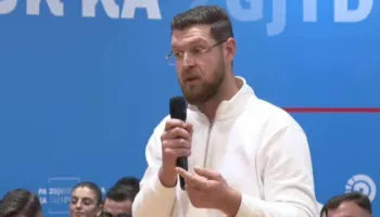 “Foltoret nuk janë të mjaftueshme”/ Drejtuesi i FRPD Durrës kritika Berishës: Nuk mundet kështu Rama..