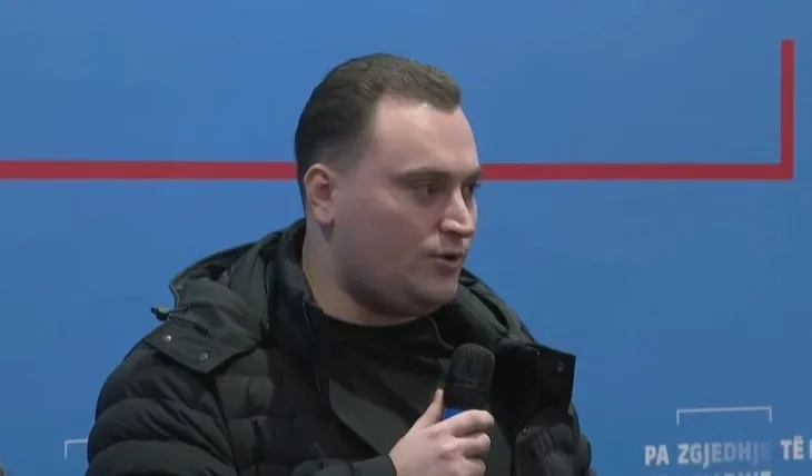 Foltorja/ Djali i Sokol Olldashit kritika në sy Berishës: Folësit na turpërojnë, flasin kuturu disa edhe tapë…. Po dëmtoni imazhin e PD