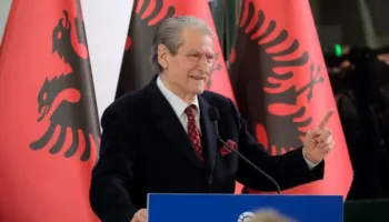 Foltorja e PD sot në orën 18:00 në Kombinat/ Berisha bashkëbisedim me qytetarët