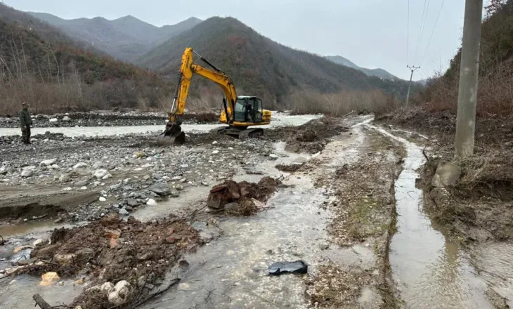 “Forcat e Xhenios në terren pas reshjeve”, Rama: Po ndërhyjmë në zonat problematike