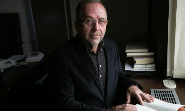 “Forma dhe vlera e artit” nga Zejnullah Rrahmani