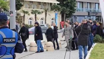 FOTOLAJM / Ivanka Trump viziton sërish Manastirin e Zvërnecit