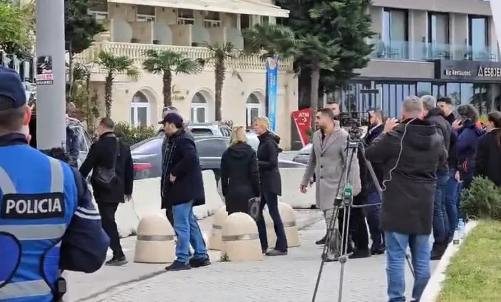 FOTOLAJM / Ivanka Trump viziton sërish Manastirin e Zvërnecit