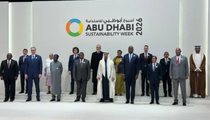 Fotolajm/ Rama merr pjesë në ceremoninë e ndarjes së çmimeve “Zayed” në Abu Dhabi