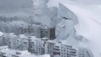 FOTOT nga dimri ”Apokalips” dhe lartësitë ekstreme të borës