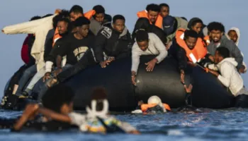 Franca shpëtoi mbi 6 mijë emigrantë drejt Britanisë në vitin 2025